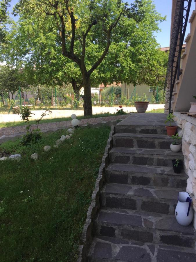 Villa Rita Monzambano Eksteriør bilde